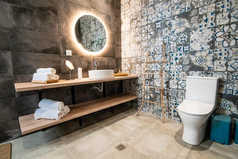 Bathroom, SECRET HILL, Ionian Islands