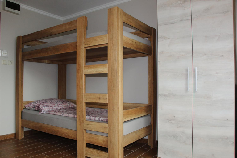 Others 5, Hegylanc Fogado, Sárvár
