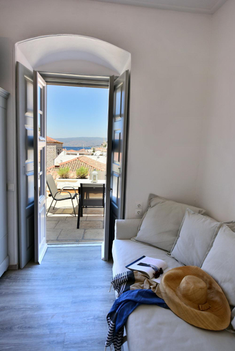 Others 2, Hydra Art Suites, Attica