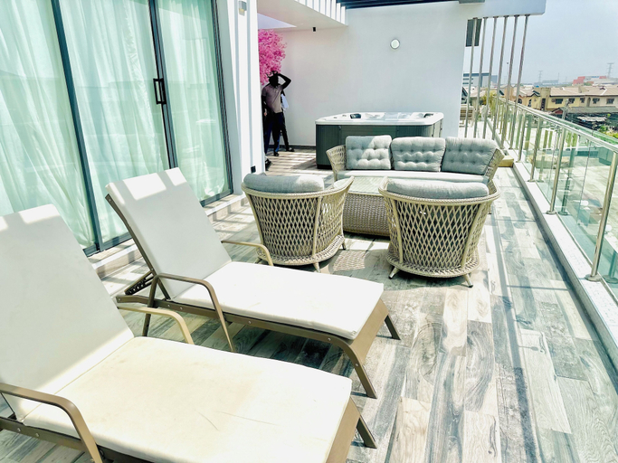 Public Area 5, Lekki Villas, Eti-Osa