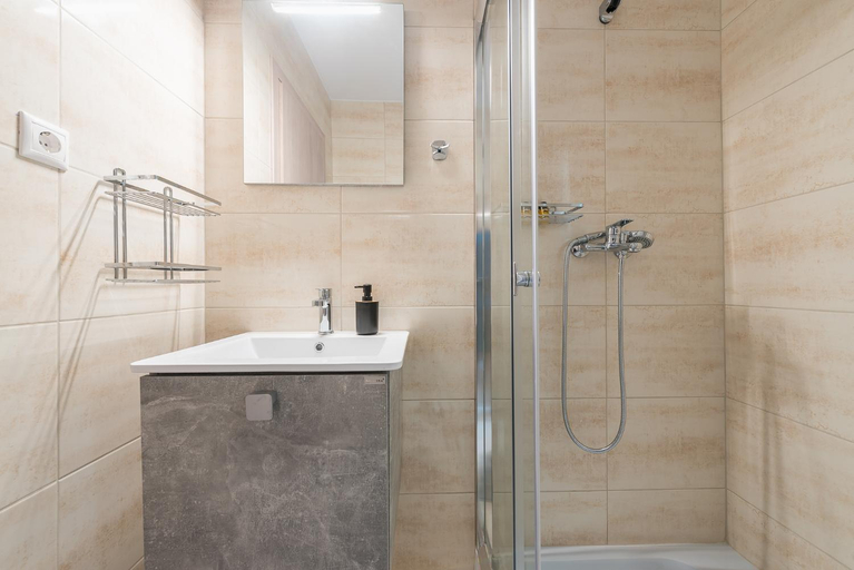 Bathroom 3, Mavrogenous - The Mansion, Attica