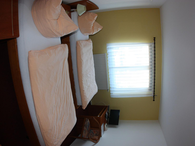 Bedroom 3, Eiscafe-Pizzeria-Hotel Rialto, Nordsachsen