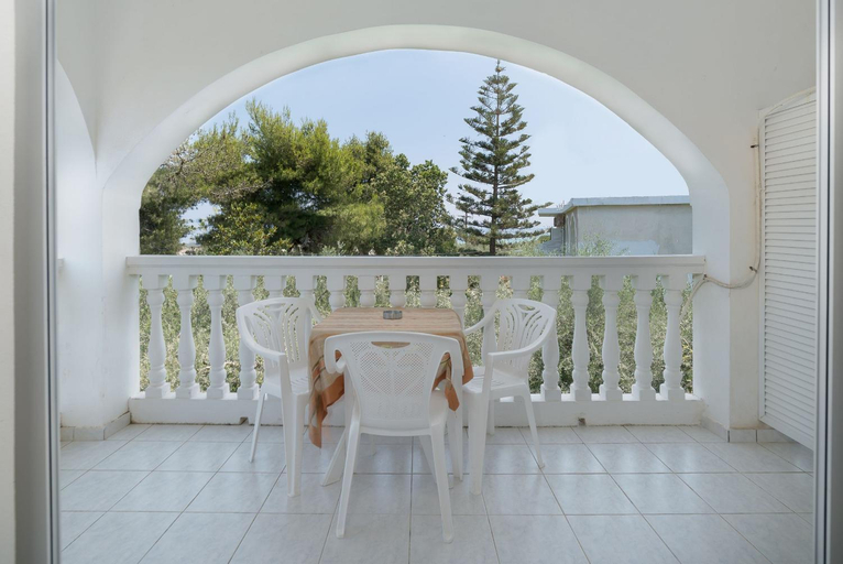 Others 4, Ruassi Studios, Ionian Islands