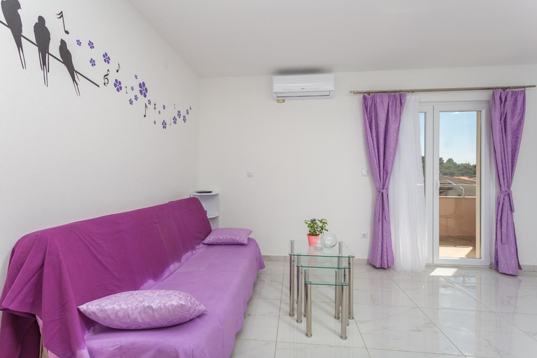Others 3, Apartments Gabelic, Hvar