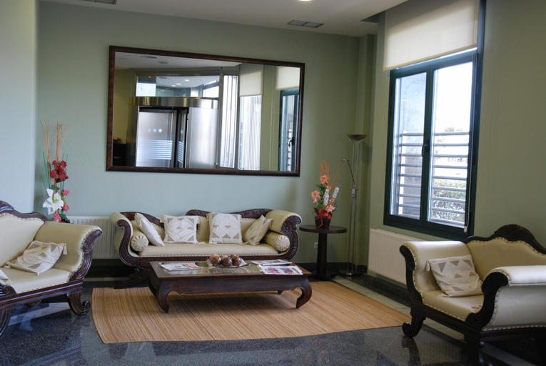 Public Area 3, Hotel Los 5 Pinos, Madrid