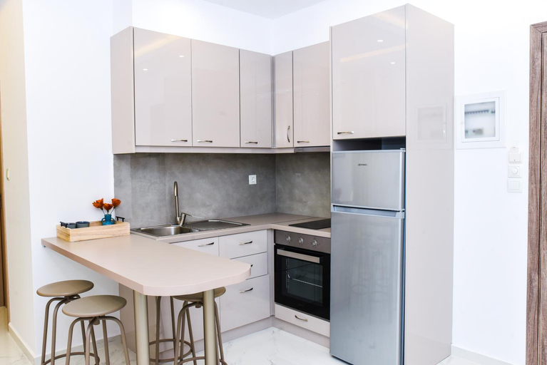 Others 5, La Perla Apartments, Peloponnese