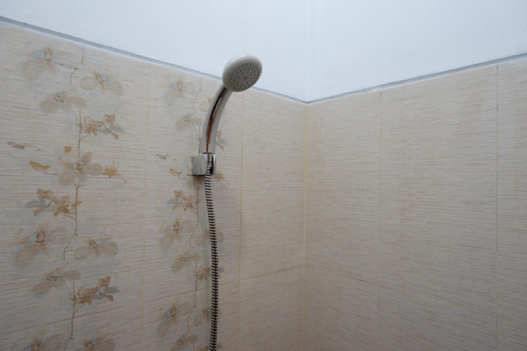 Bathroom 7