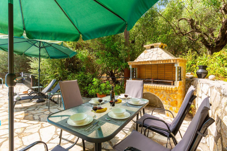 Others 5, Villa Evie, Ionian Islands