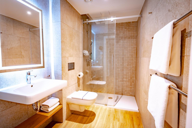 Bathroom 5, Eva Park Life & Spa, Piaseczno