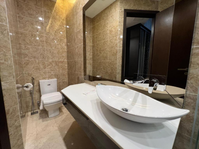 Bathroom 5, Dorsett Residences Service Suites Bukit Bintang KL, Kuala Lumpur