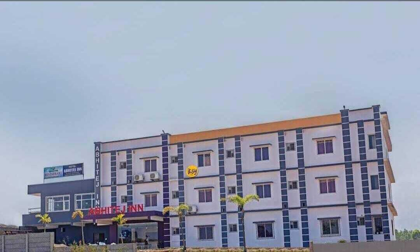 Exterior & Views 2, Abhitej inn, Visakhapatnam