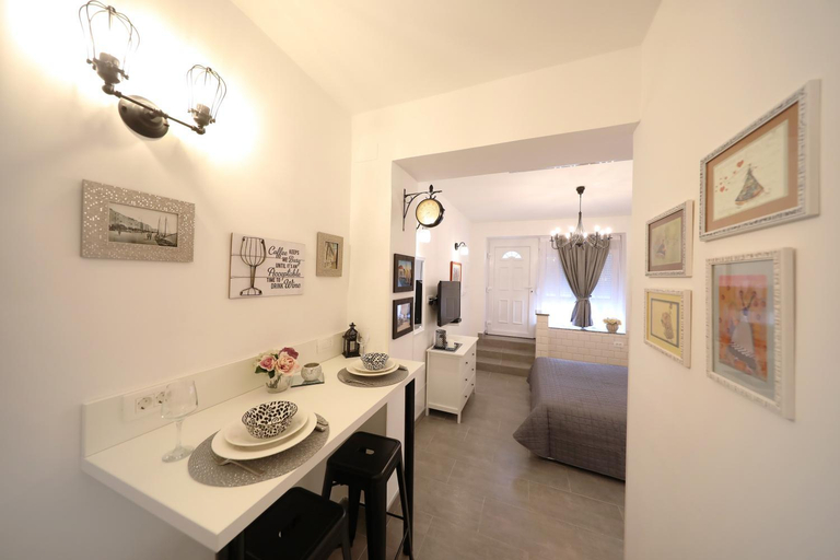 Others, Studio apartman Sendy, Zadar