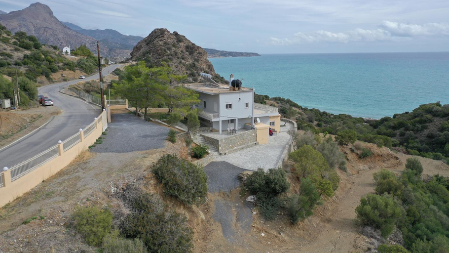 Others 3, Skouros Villa, Crete
