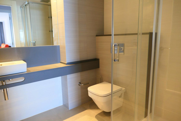 Bathroom 4, Miami Palace | Rentalmar, Tarragona