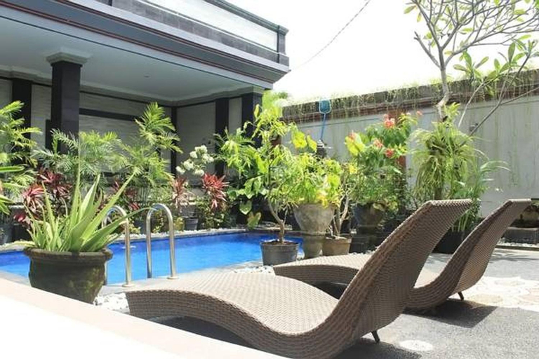 Swimming Pool 11