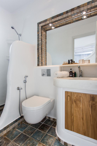 Bathroom 3, Naxian Riviera Exclusive Seafront Suites, South Aegean