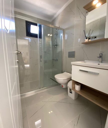Bathroom 5, Bir Tebessüm Ayvalık, Ayvalık