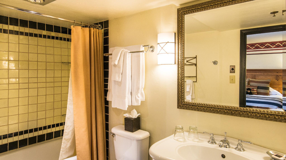 Bathroom 5, Inn & Spa at Loretto, Santa Fe