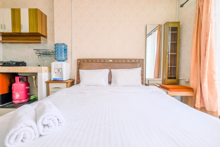 Cozy Stay Studio at Cervino Village Casablanca Apartment By Travelio, South Jakarta