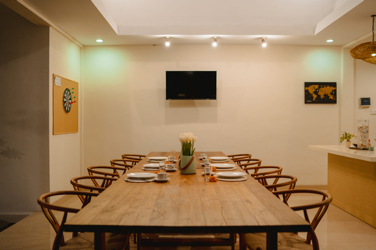 Business Facilities