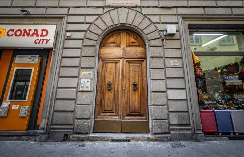 Exterior & Views, Dei Medici Palace, Florence