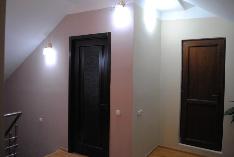 Others 3, Family Guesthouse - MACHARASHVILI, Tbilisi