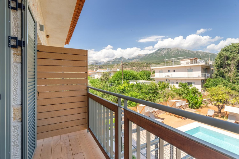 Others 5, Sophia's Beach House, Peloponnese