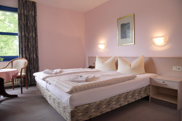 Bedroom 2, Hotel Brandenburger Hof, Märkisch-Oderland
