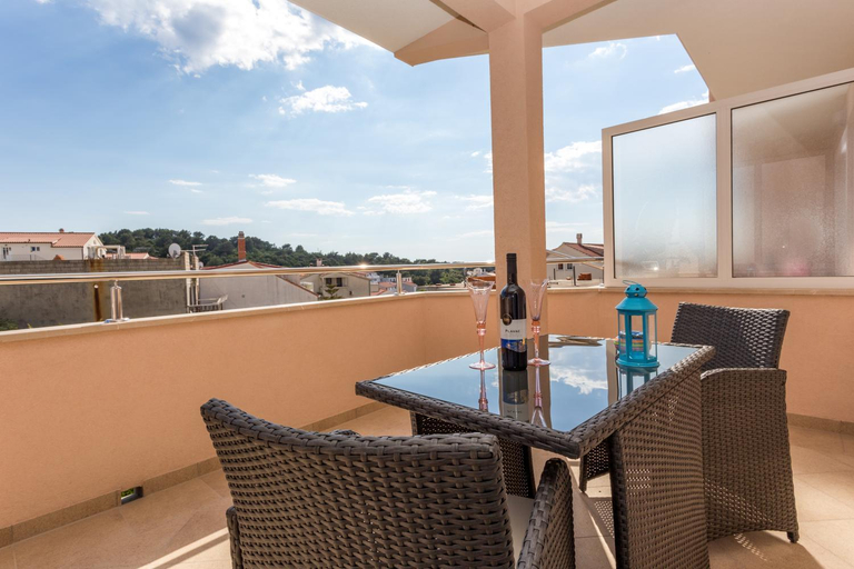 Others 4, Apartments Gabelic, Hvar