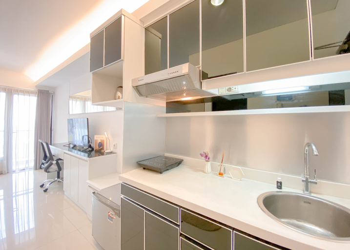 Others 4, Restful and Cozy Studio Tamansari Semanggi Apartment By Travelio, South Jakarta