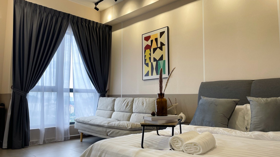 Bedroom 18