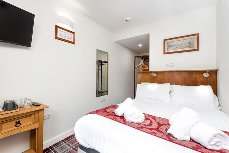 Bedroom 3, Smith Place Hotel, Edinburgh