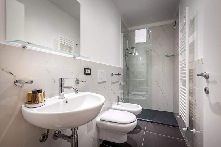 Bathroom 3, HomEdo B&B, Florence