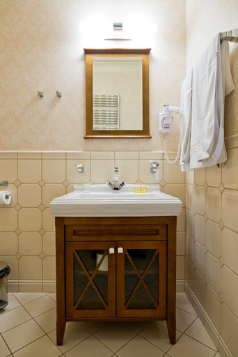 Bathroom 3, Palac Wiejce, Międzyrzecz