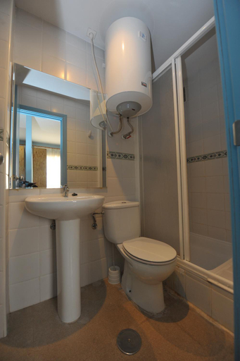 Bathroom 4, Residencia Campus Confort San Carlos, Málaga