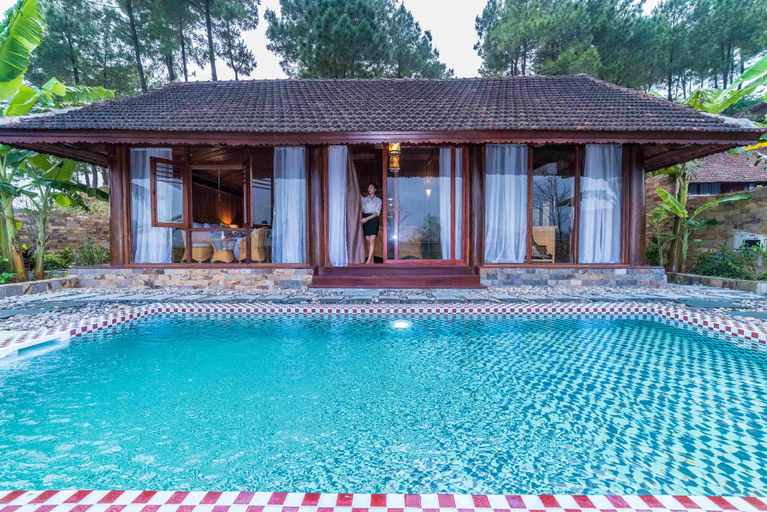 Swimming Pool 3