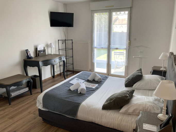 Bedroom 12