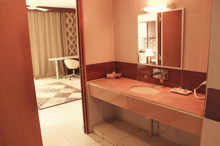 Bathroom 5, Atlantic Hotel , Djibouti