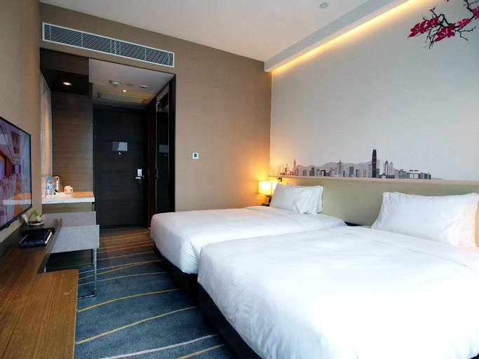 Bedroom 22