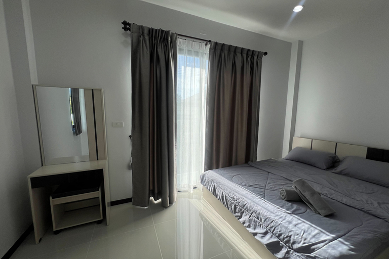 Bedroom 2, POOMe House, Hat Yai