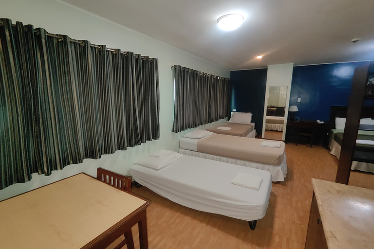 Bedroom 2, Oftana Suites Cebu near Oakridge, Mandaue City