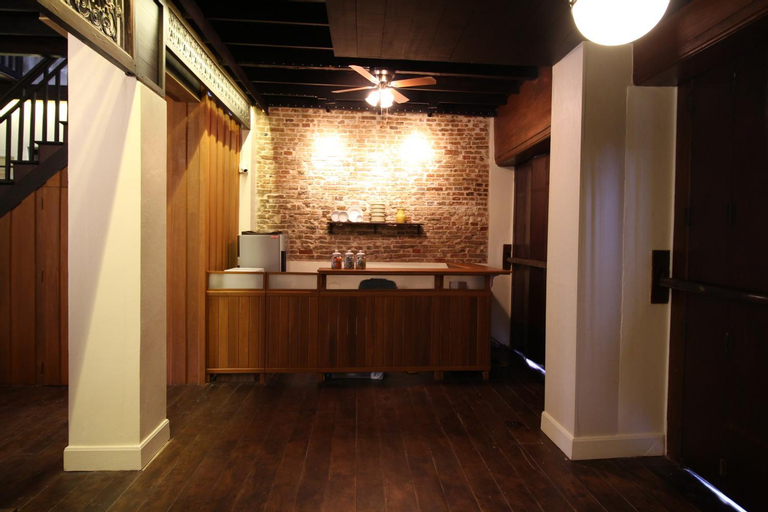 Public Area, Baan Luang Rajamaitri Historic Inn, Muang Chanthaburi