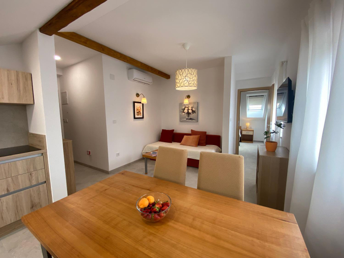 Others 5, Assato Apartments, Vodice