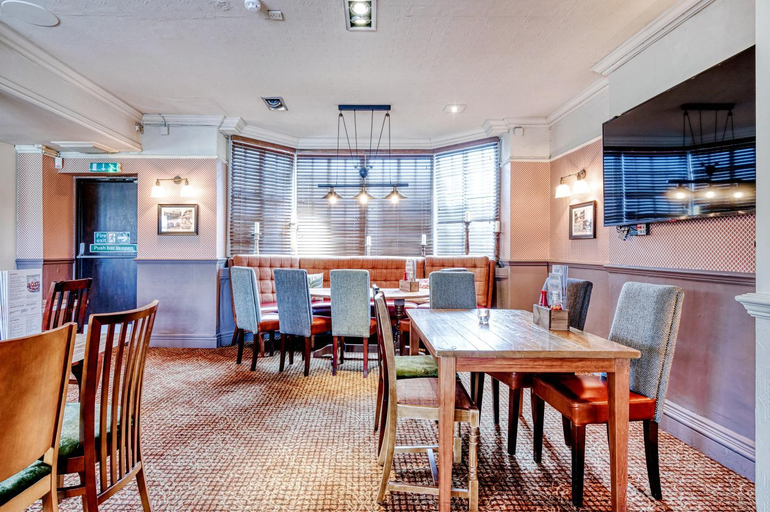 Food & Drinks 2, Innkeeper's Lodge Woking, Surrey