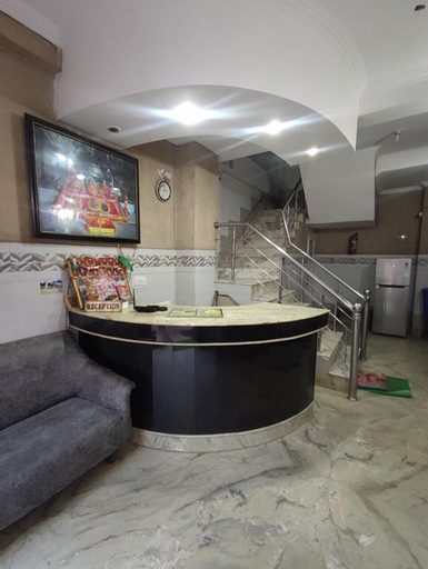 Bathroom 4, Hotel Ishaan International, Reasi