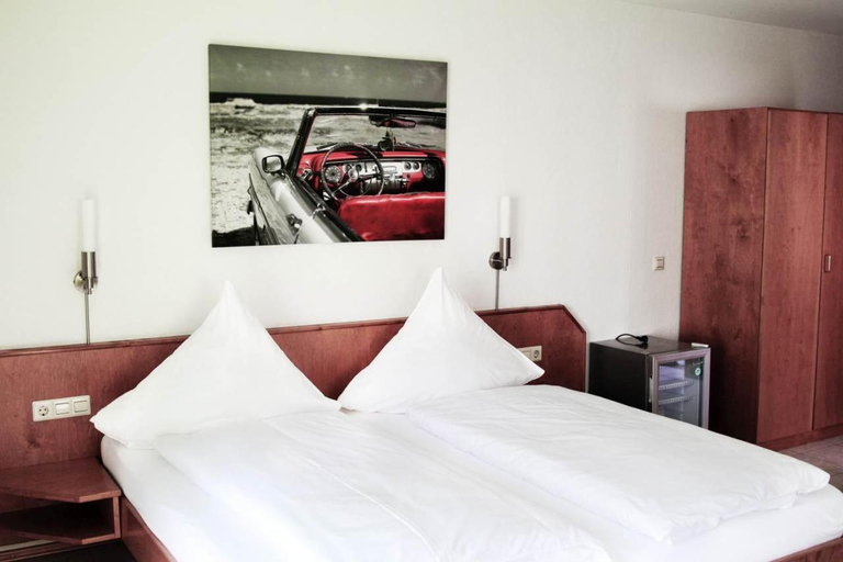 Others 2, Hotel Pension Kaempfelbach, Enzkreis