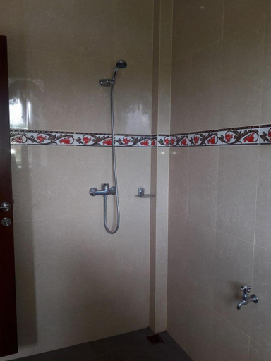 Bathroom 3, Lucky Family Cottage, Gianyar