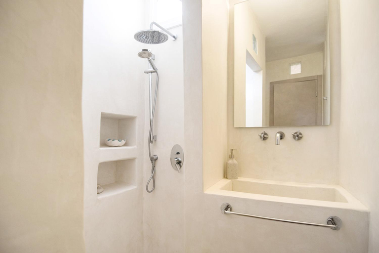Others 2, Andria's suites, South Aegean