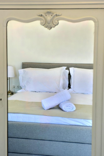 Others 4, Hydra Art Suites, Attica
