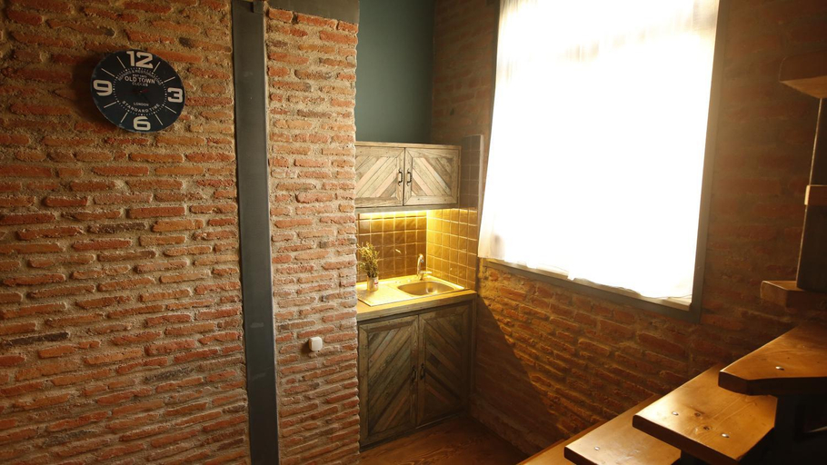 Others 5, 3 Heritage Rooms, Tbilisi